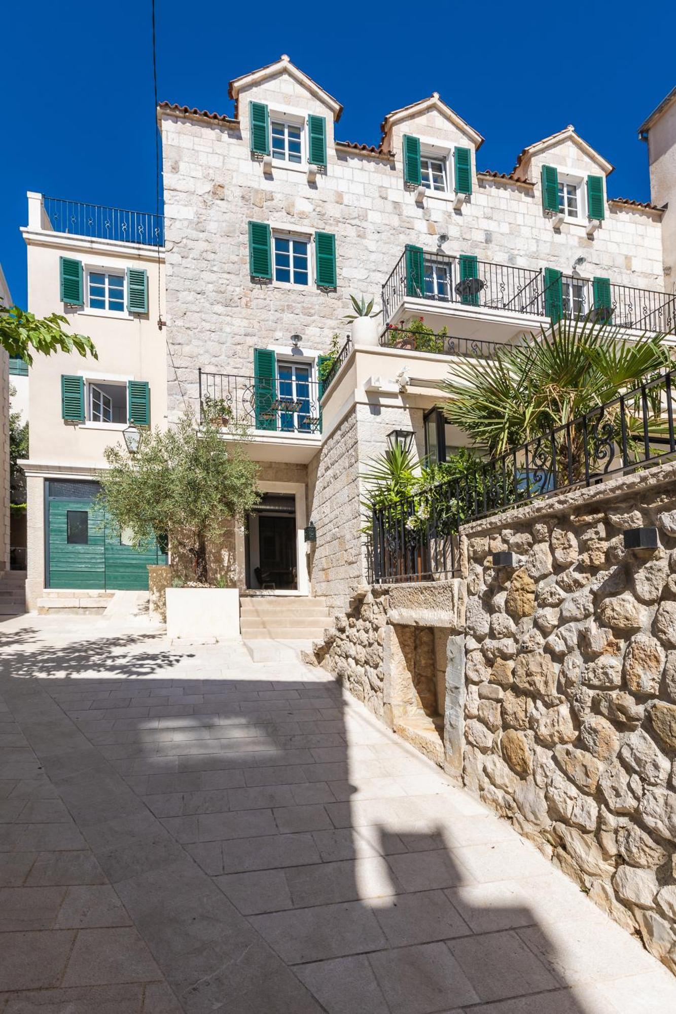New - Casa Columba - 4 Star Design Boutique Hotel With Outdoor Pool & Private Garden (Adults Only) Makarska Esterno foto